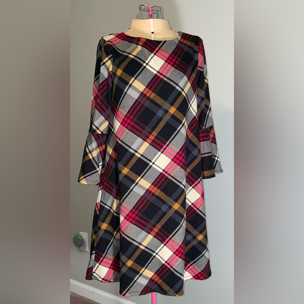 Jessica Howard dress